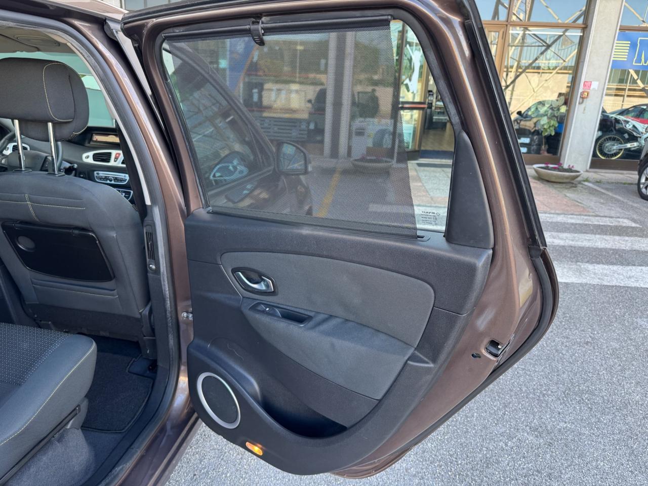 Renault Scenic X-Mod 1.5 dCi 110CV Luxe
