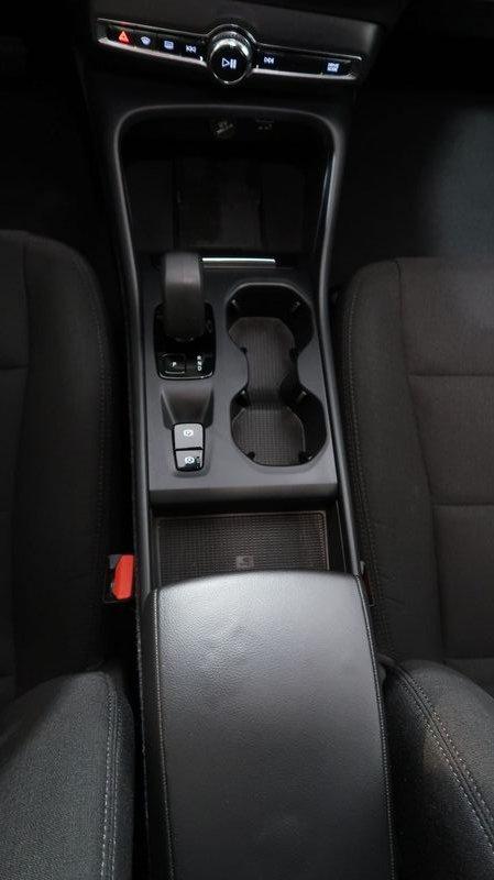 Volvo XC40 Recharge T4 Recharge Plug-in auto Essential