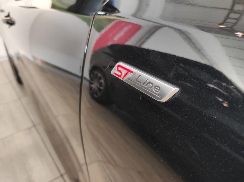 FORD Focus 4ª serie - Focus 1.0 EcoBoost Hybrid 155 CV Powershift 5p. ST-Line