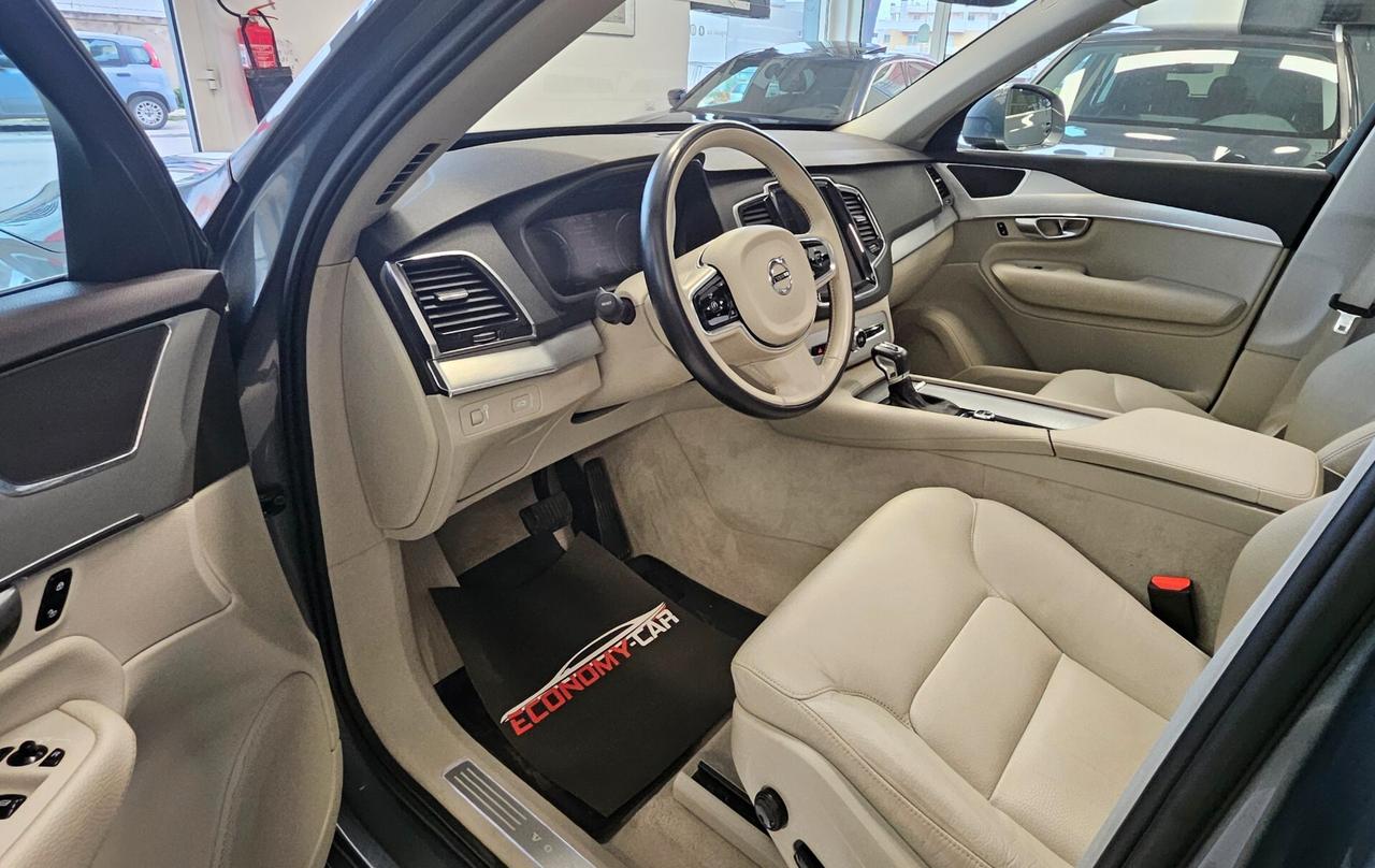 Volvo XC 90 XC90 D5 AWD Geartronic Inscription TETTO