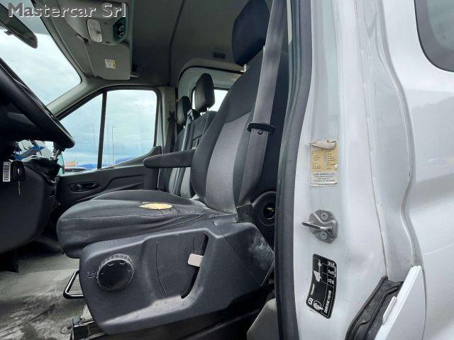 FORD Transit 330 COMBI L3H2 2.0TDCi 9 posti 130CV tg: GC265JT