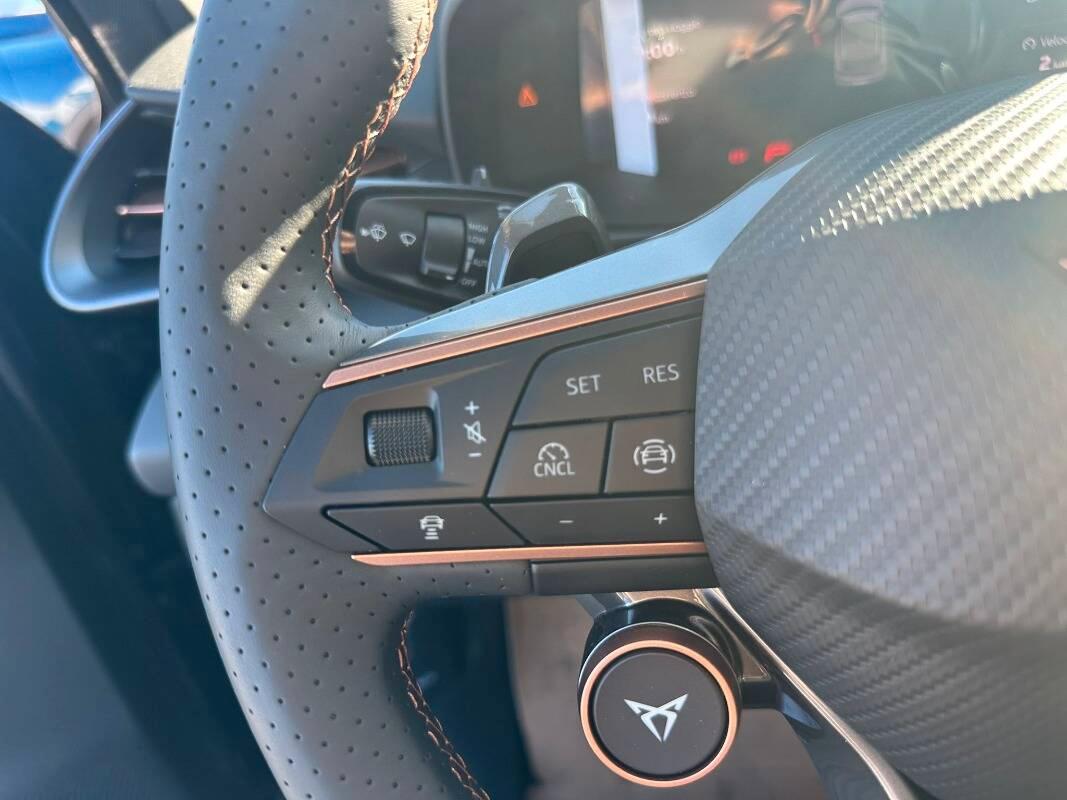 Cupra Terramar 1.5 e-hybrid VZ 272cv dsg