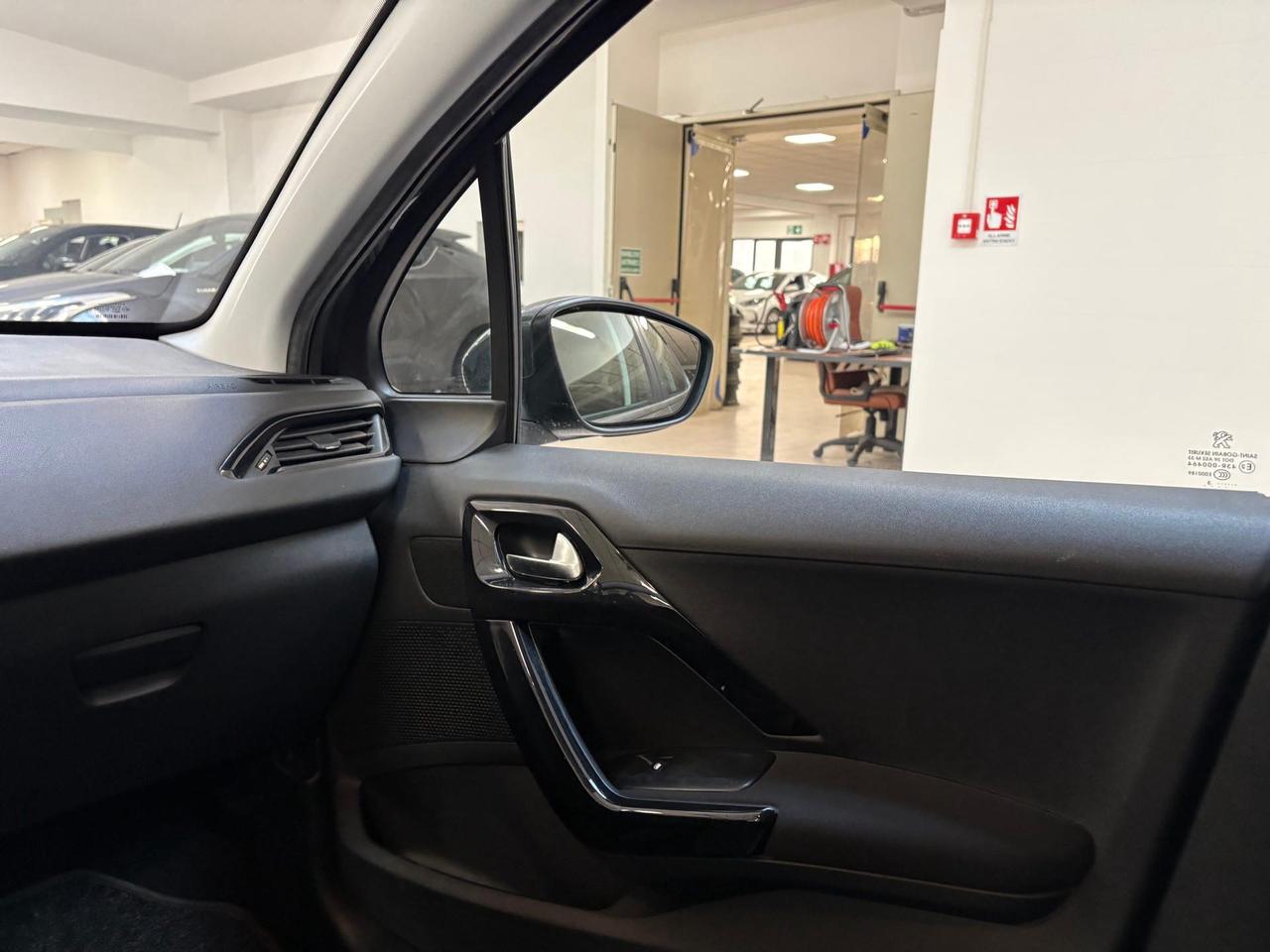 Peugeot 208 5p 1.4 hdi 8v Allure