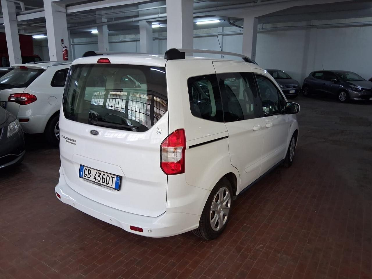 Ford Tourneo Courir 1.5 Tdci 75cv Plus Ok Neop.