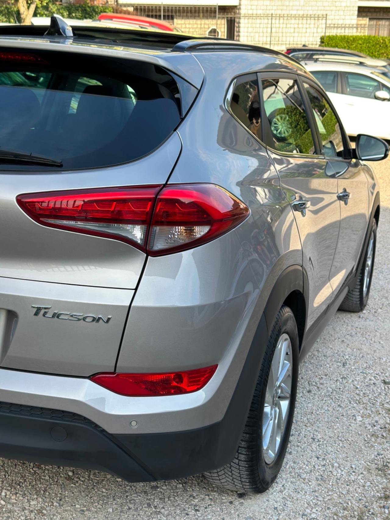 Hyundai TUCSON 1.7 CRDi XPOSSIBILE KMCERT GARANZ UNICOPR