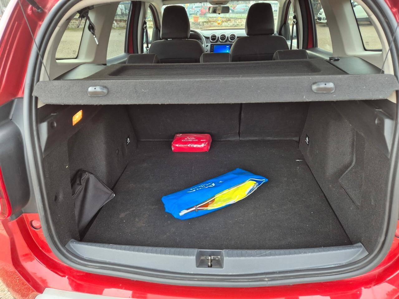 Dacia Duster 1.0 TCe 100 CV ECO-G 4x2 Prestige