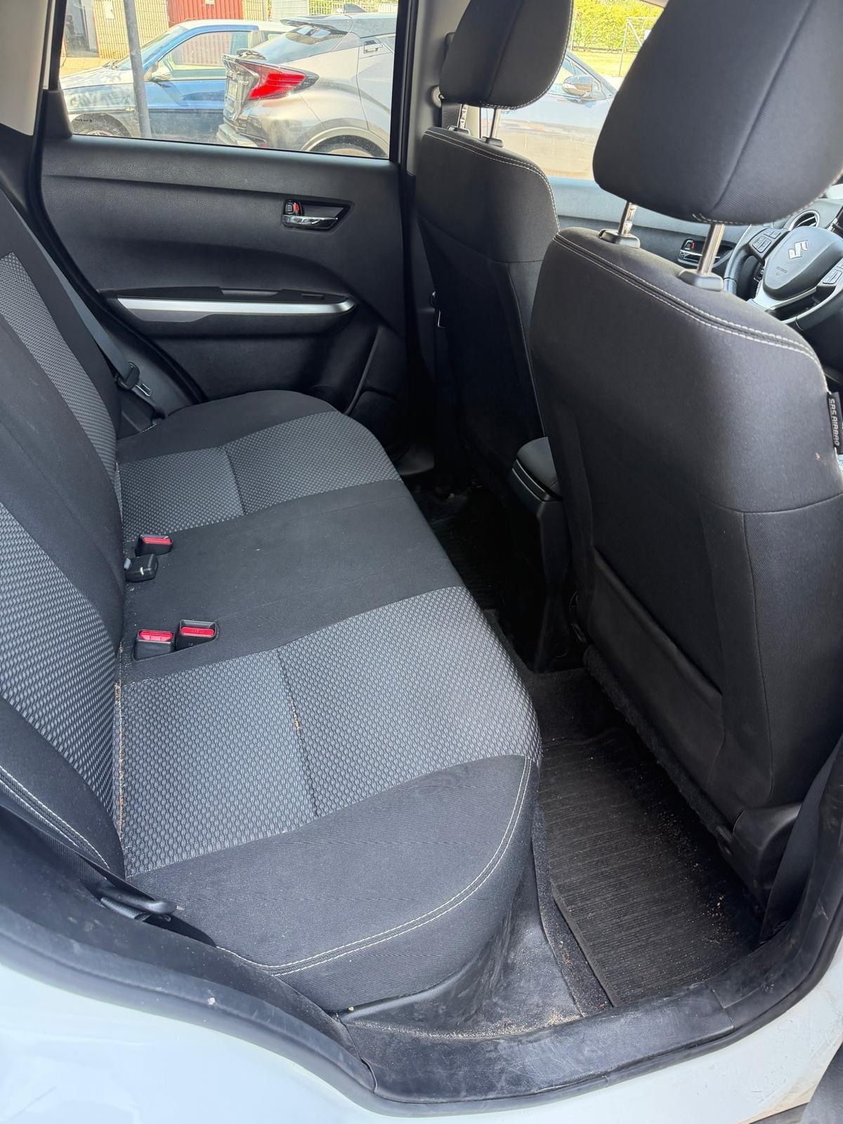 Suzuki Vitara 1.4 Hybrid Cool+