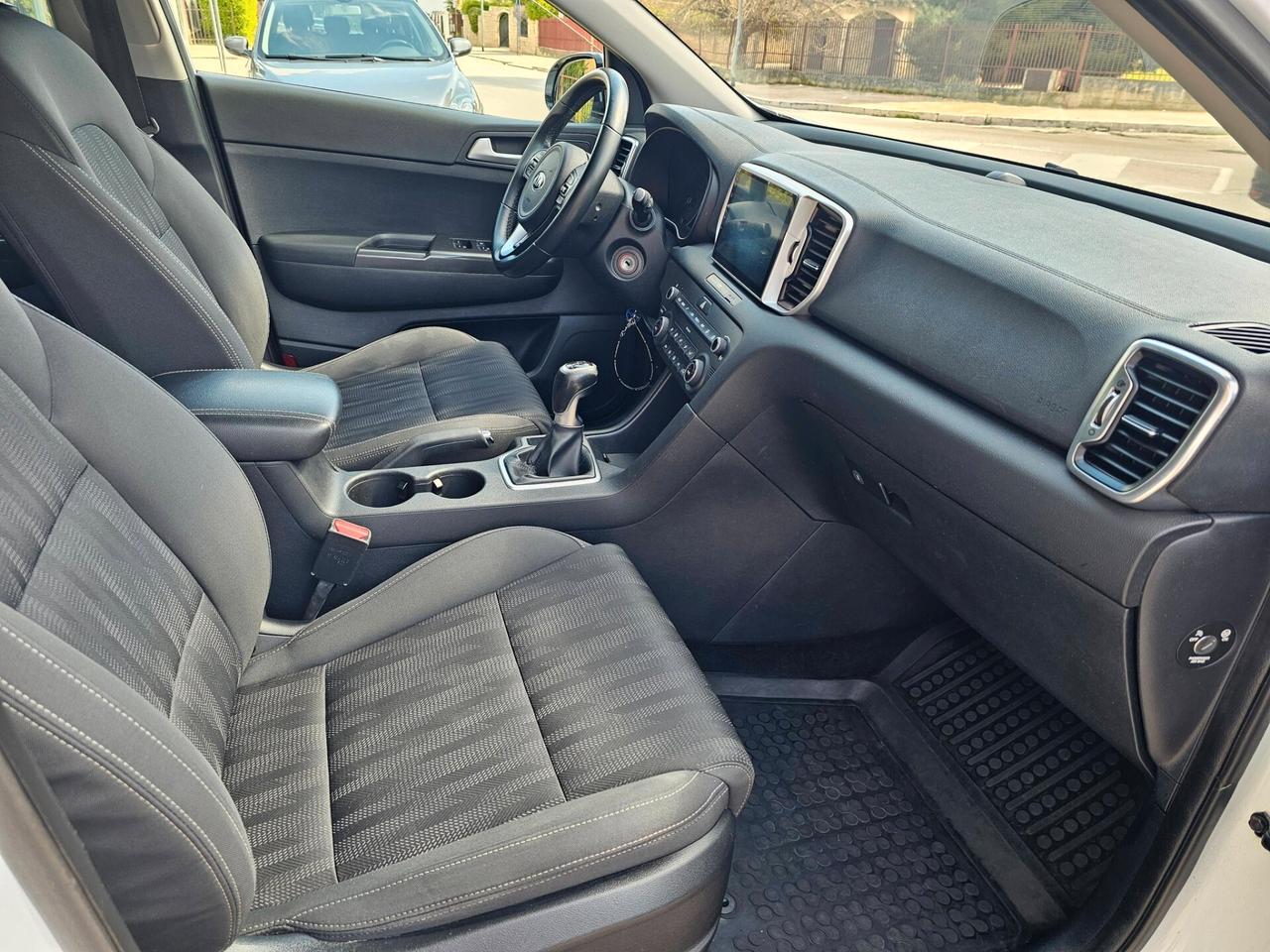 KIA SPORTAGE 1.7 CRDI 115CV COOL FULL OPTIONAL