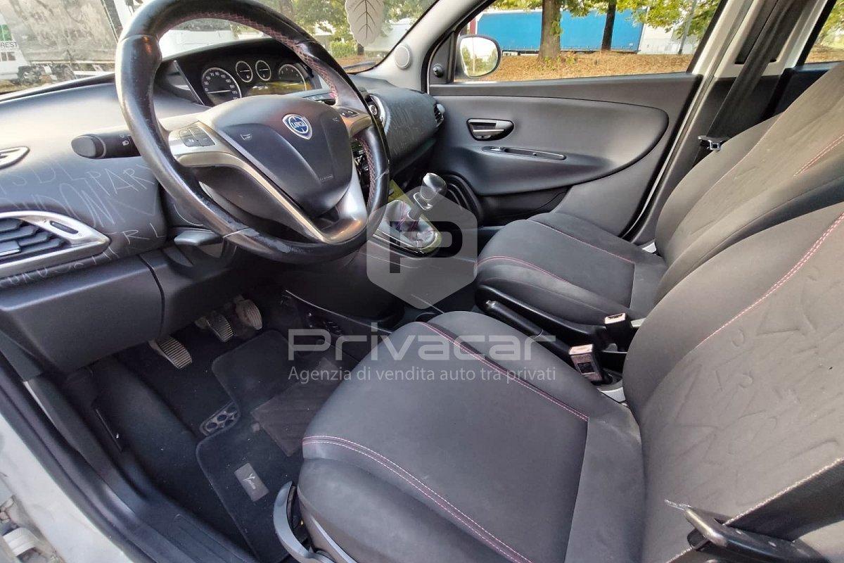 LANCIA Ypsilon 1.2 69 CV 5 porte Elefantino