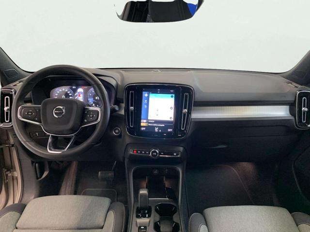 VOLVO XC40 T2 automatico Core