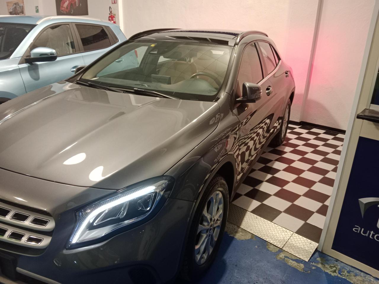 Mercedes-benz GLA 220 GLA 220 d Automatic Business