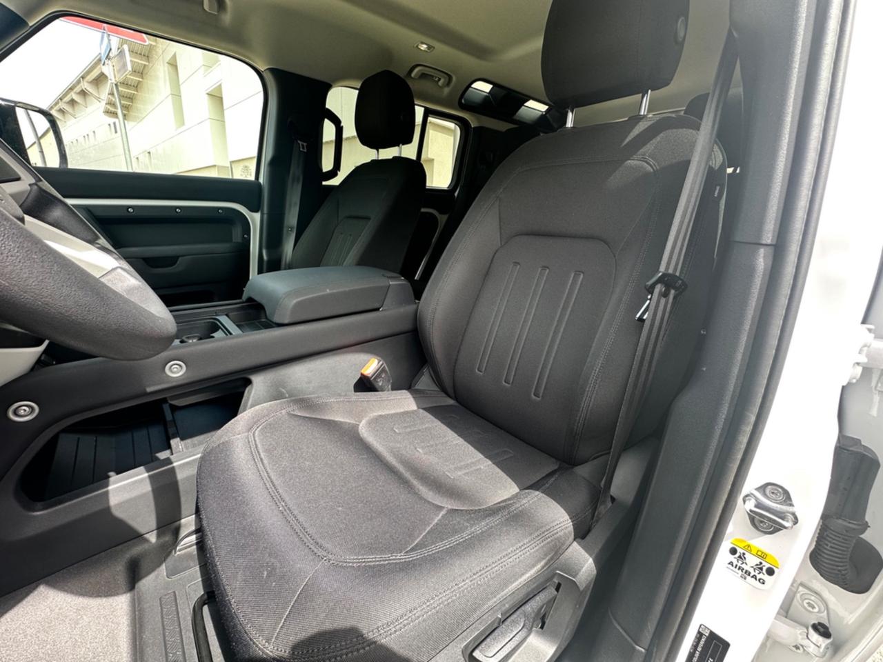 Land Rover Defender 110 3.0D I6 200 CV AWD Auto S