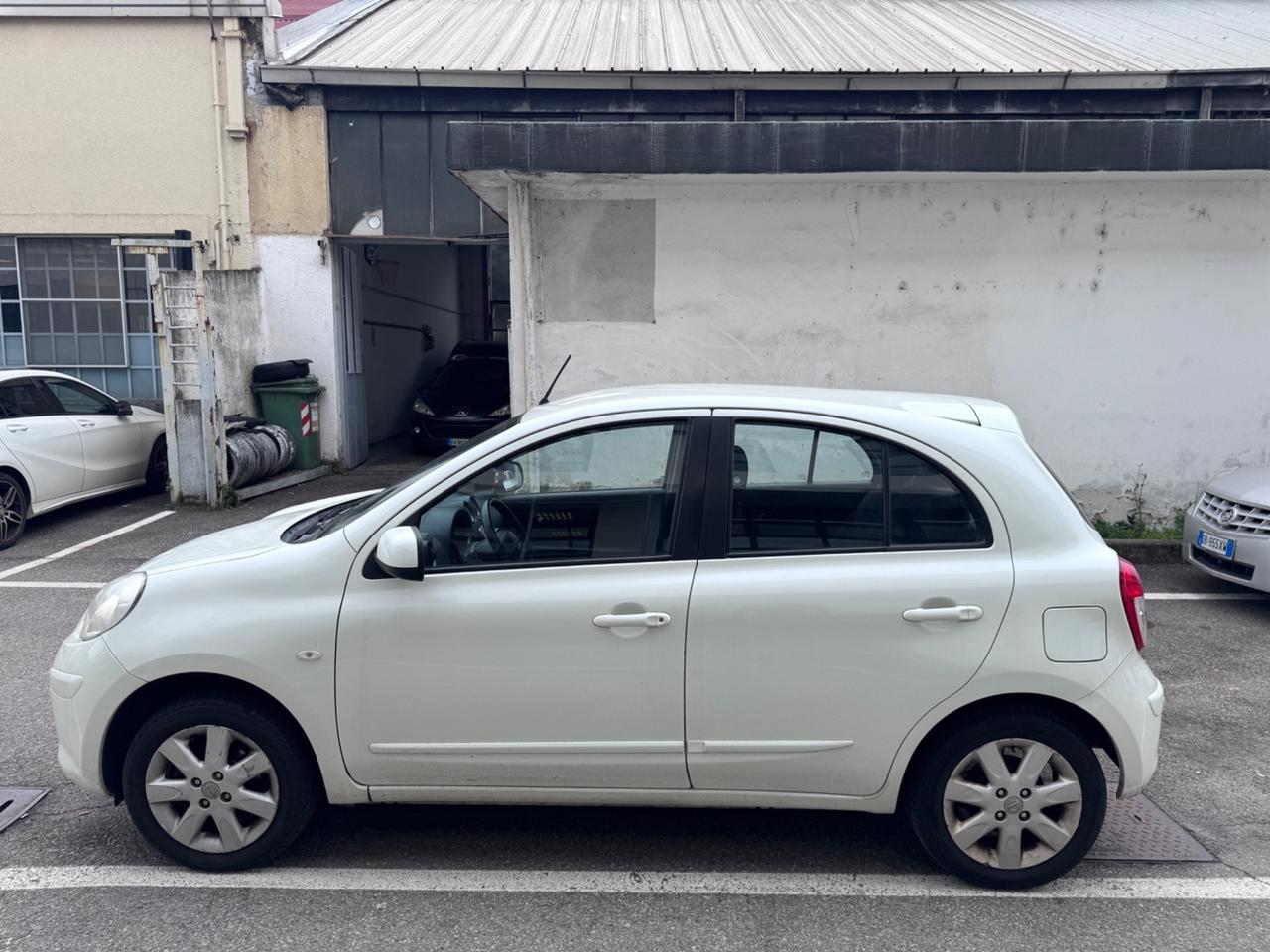 Nissan Micra 1.2 12V 5 porte Tekna 2012