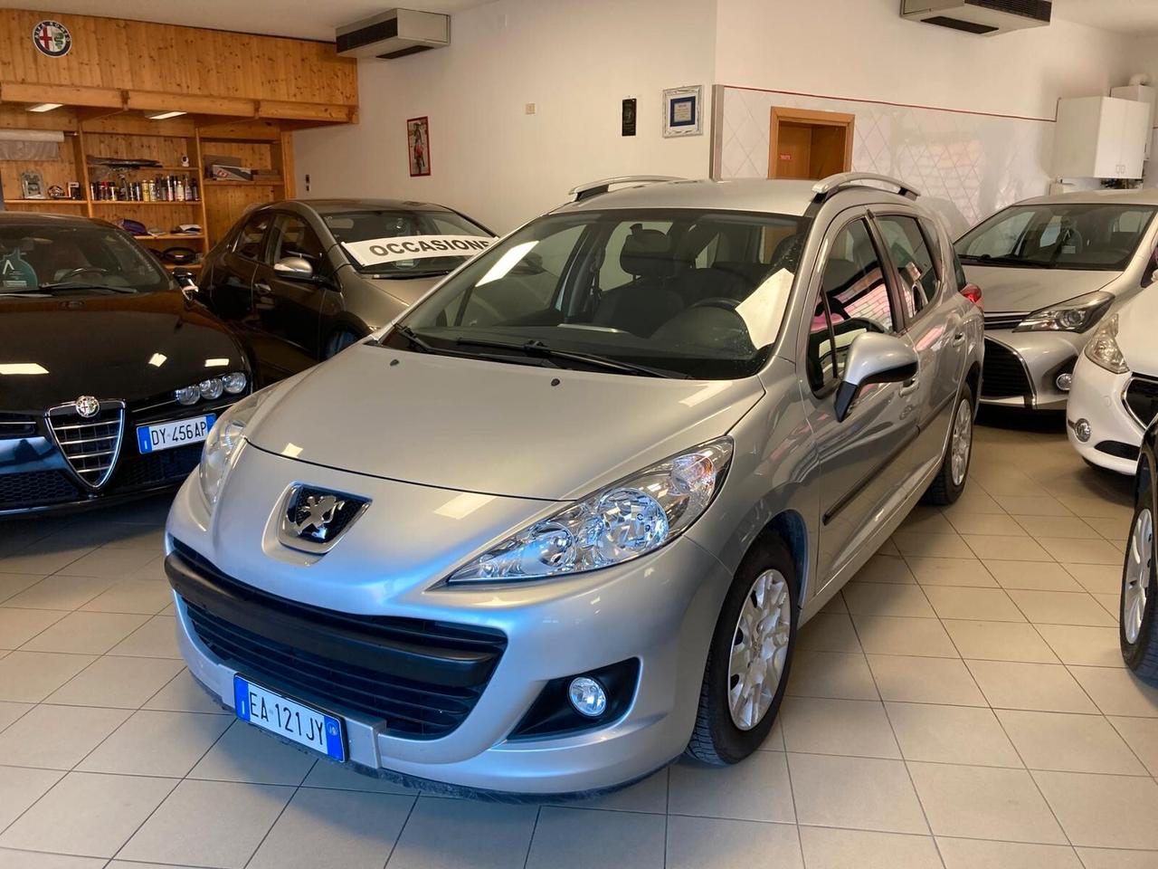 Peugeot 207 1.6 8V HDi 93CV SW X Line