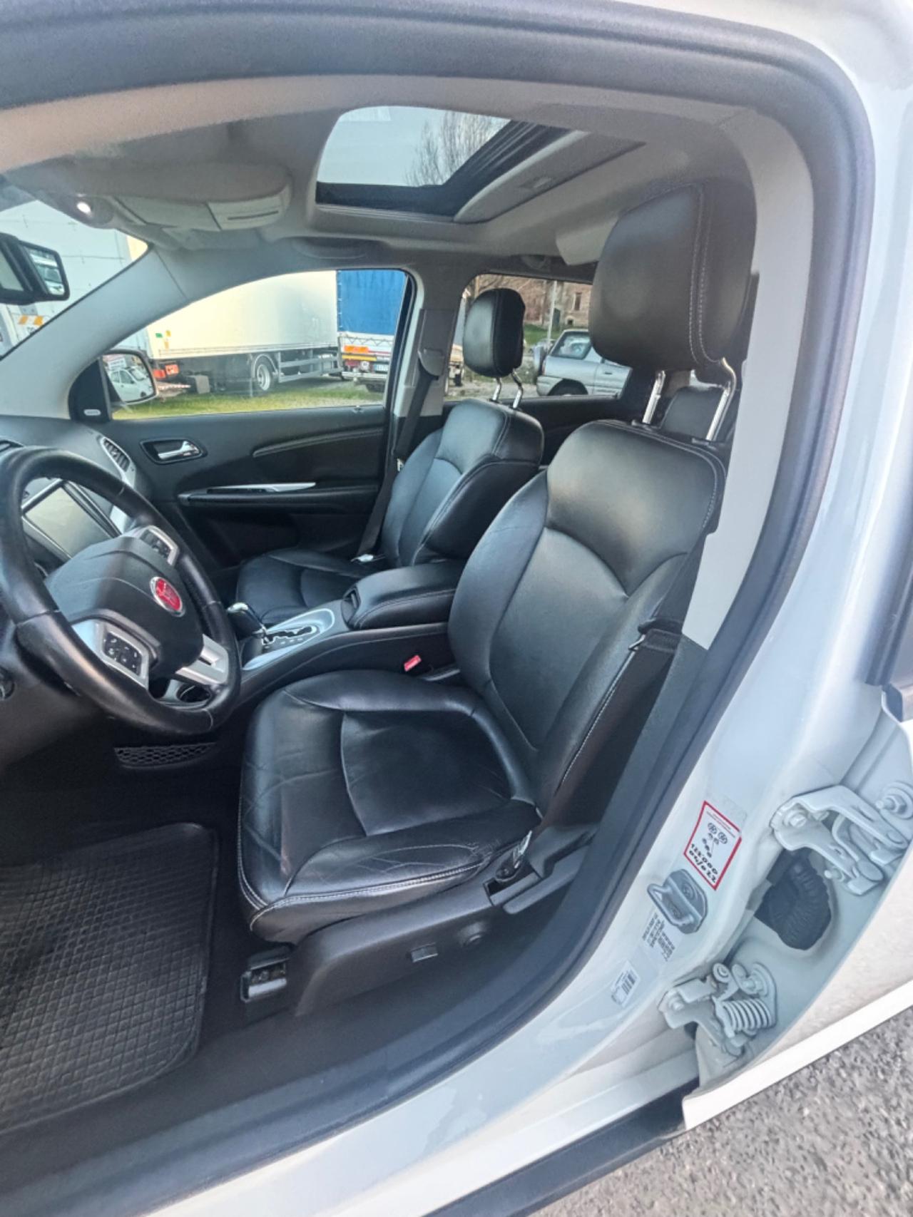 Fiat Freemont 2.0 Mjt 170 CV 4x4 aut. Lounge