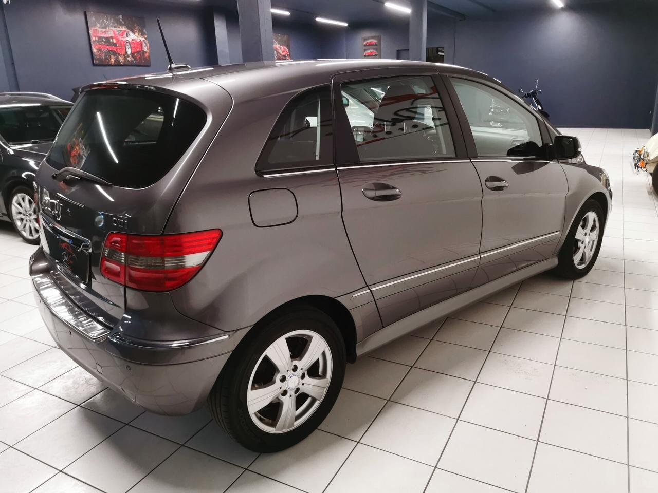 Mercedes-benz B 180 CDI Chrome Neopatentati