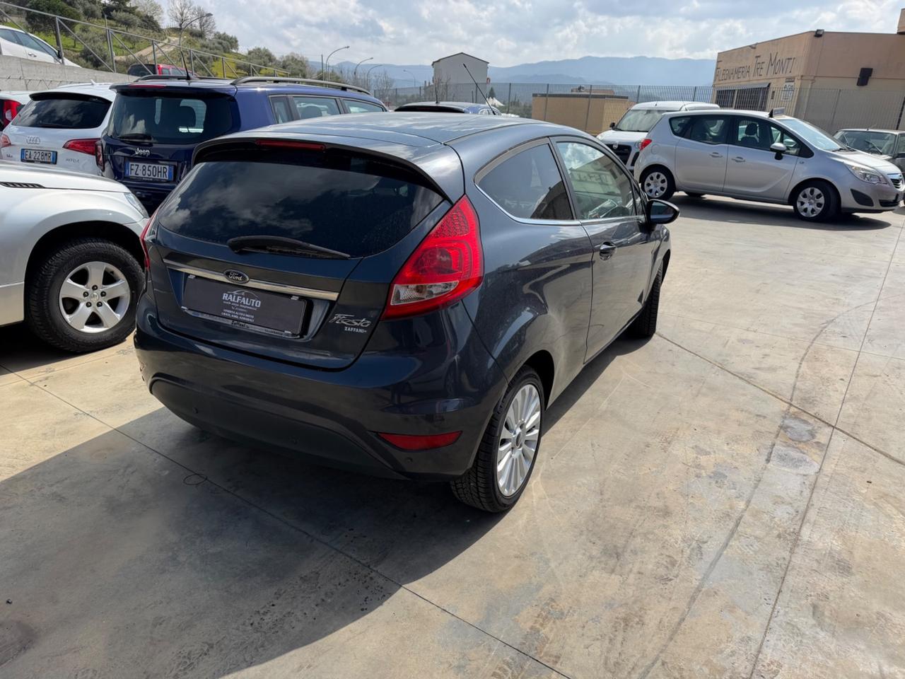 Ford Fiesta 1.4 3 porte Bz.- GPL Titanium