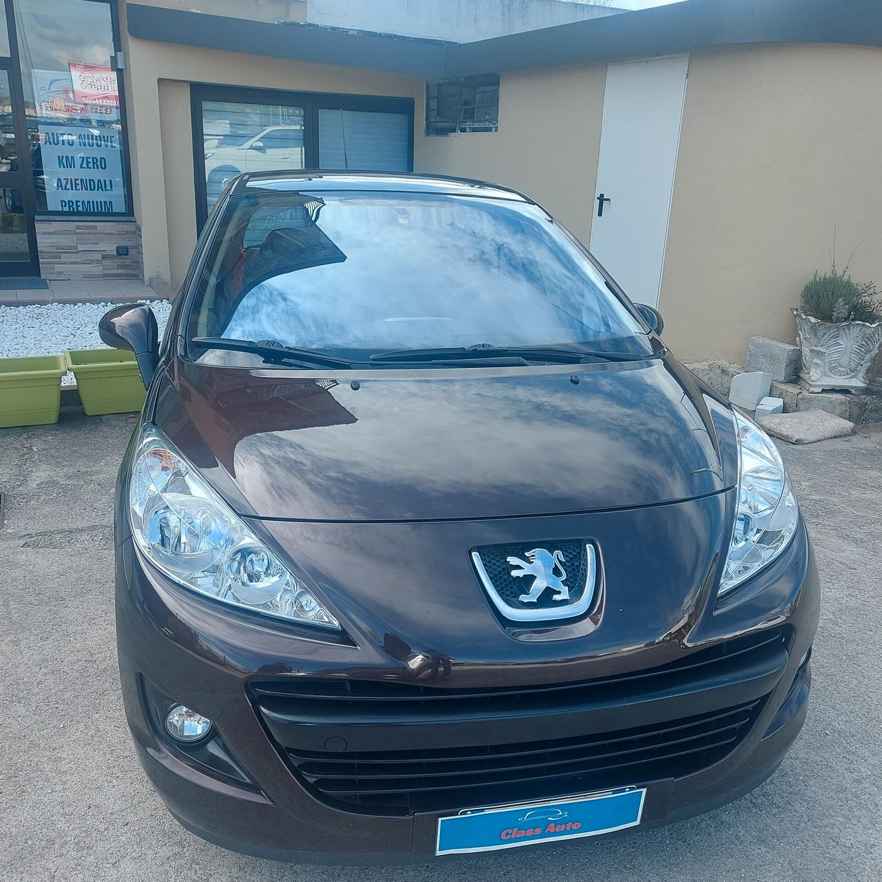 Peugeot 207 1.4 HDi 70CV 5p. Active