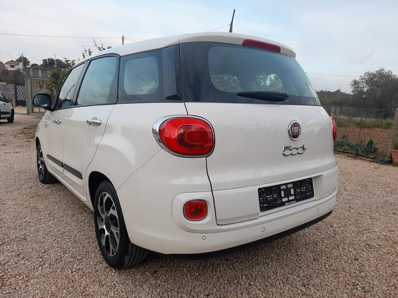Fiat 500L 1.6 MJT 120 CV Lounge 7 POSTI