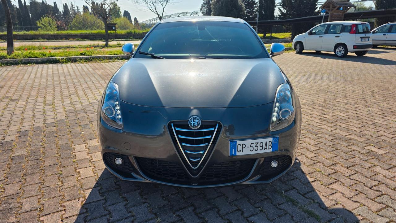 Alfa Romeo Giulietta 2.0 JTDm-2 140 CV Distinctive