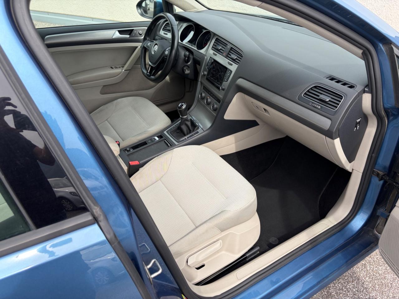 Volkswagen Golf 1.6 TDI 5p. 4MOTION Comfortline BlueMotion Technology