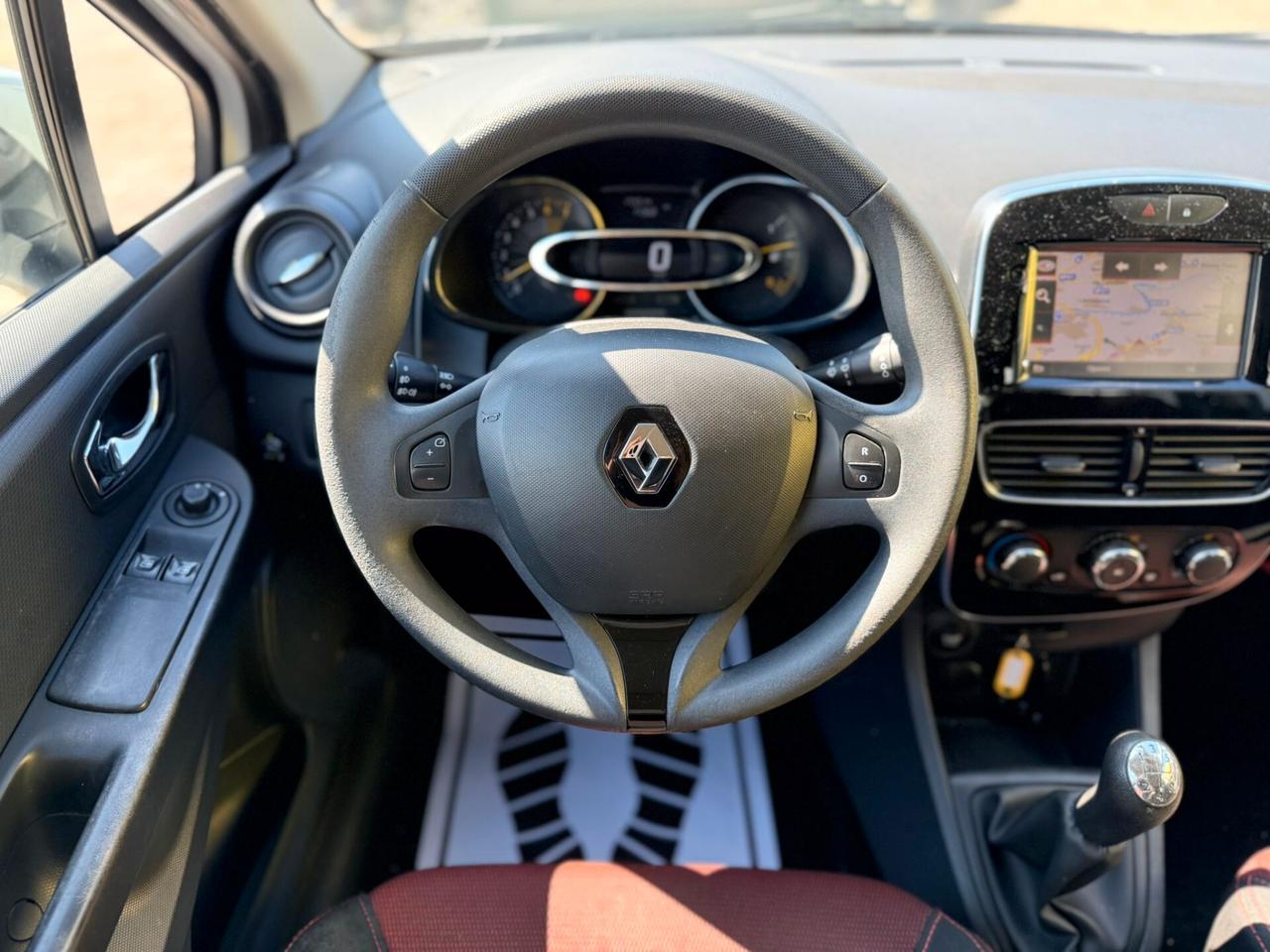 Renault Clio 1.2 75CV GPL 5 porte