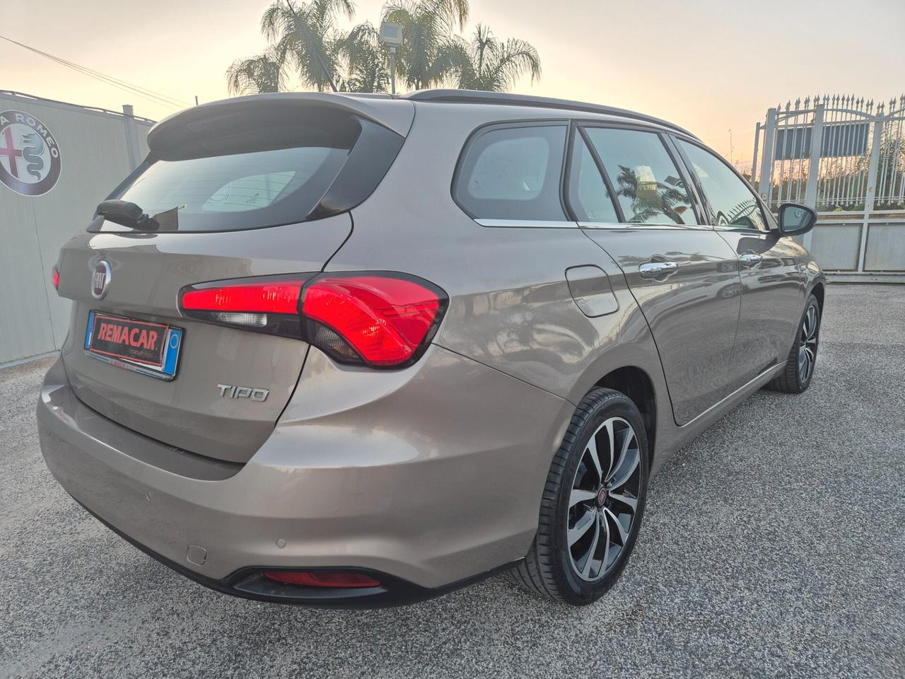 Fiat TIPO 1.6 Mjt 120 CV SW Lounge NUOVA FULL