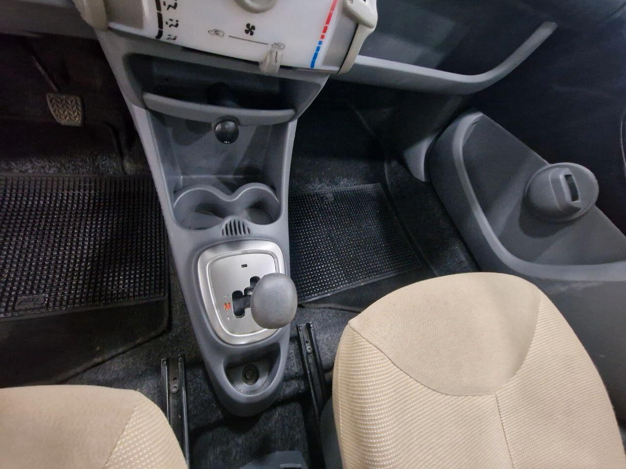 Peugeot 107 1.0 68 CV 5p. Cambio Automatico