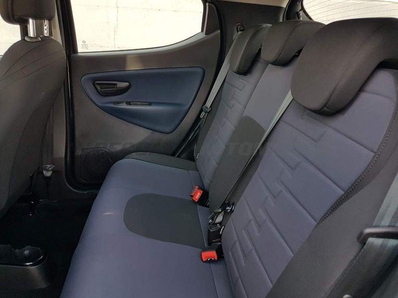 Lancia Ypsilon Ypsilon 1.0 firefly hybrid Platino s&s 70cv