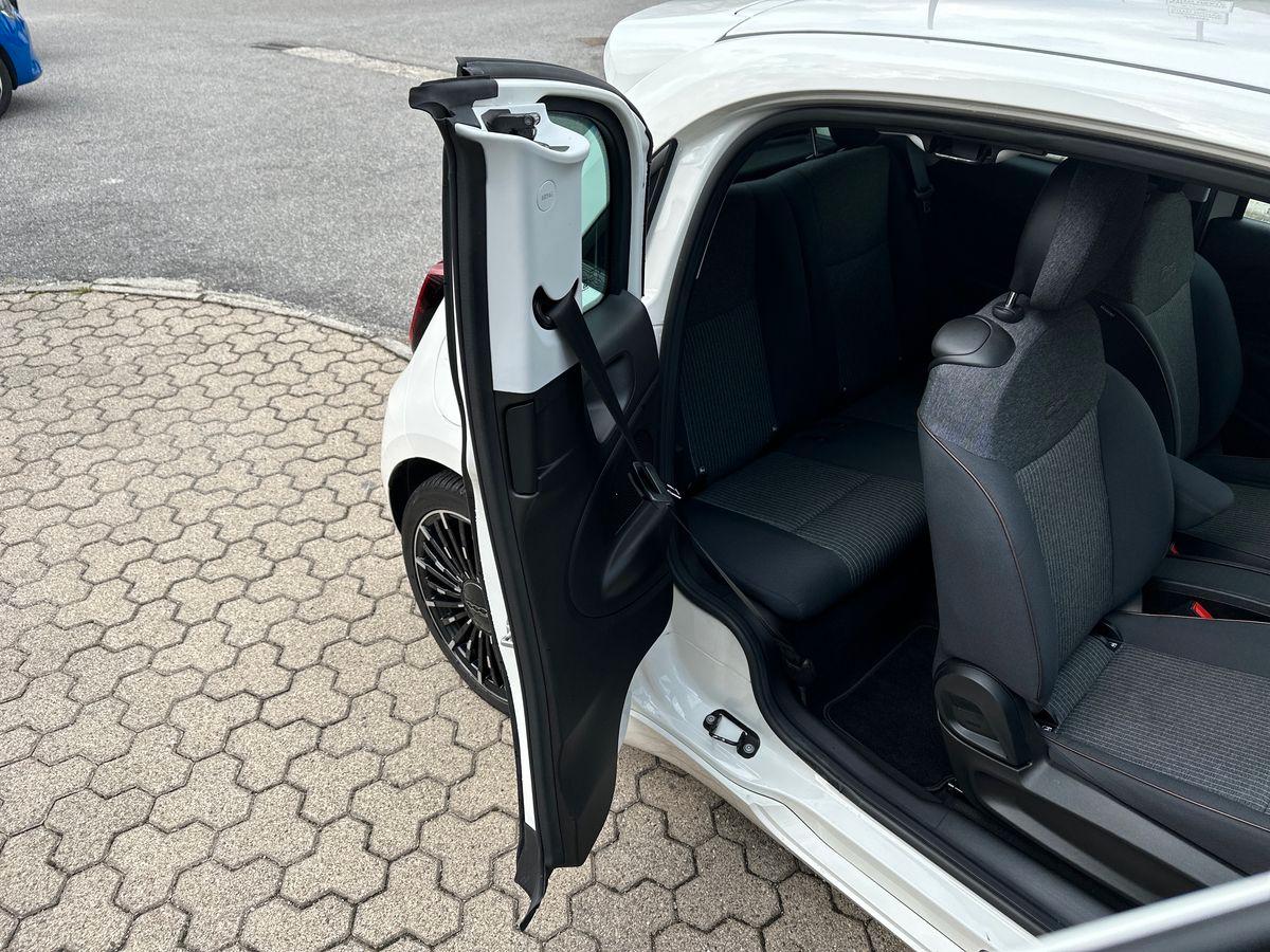 FIAT 500e 3+1 - 500e 3+1 42 kWh Icon +