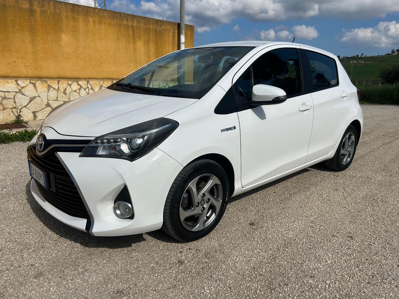 Toyota Yaris 1.5 Hybrid 5 porte Active