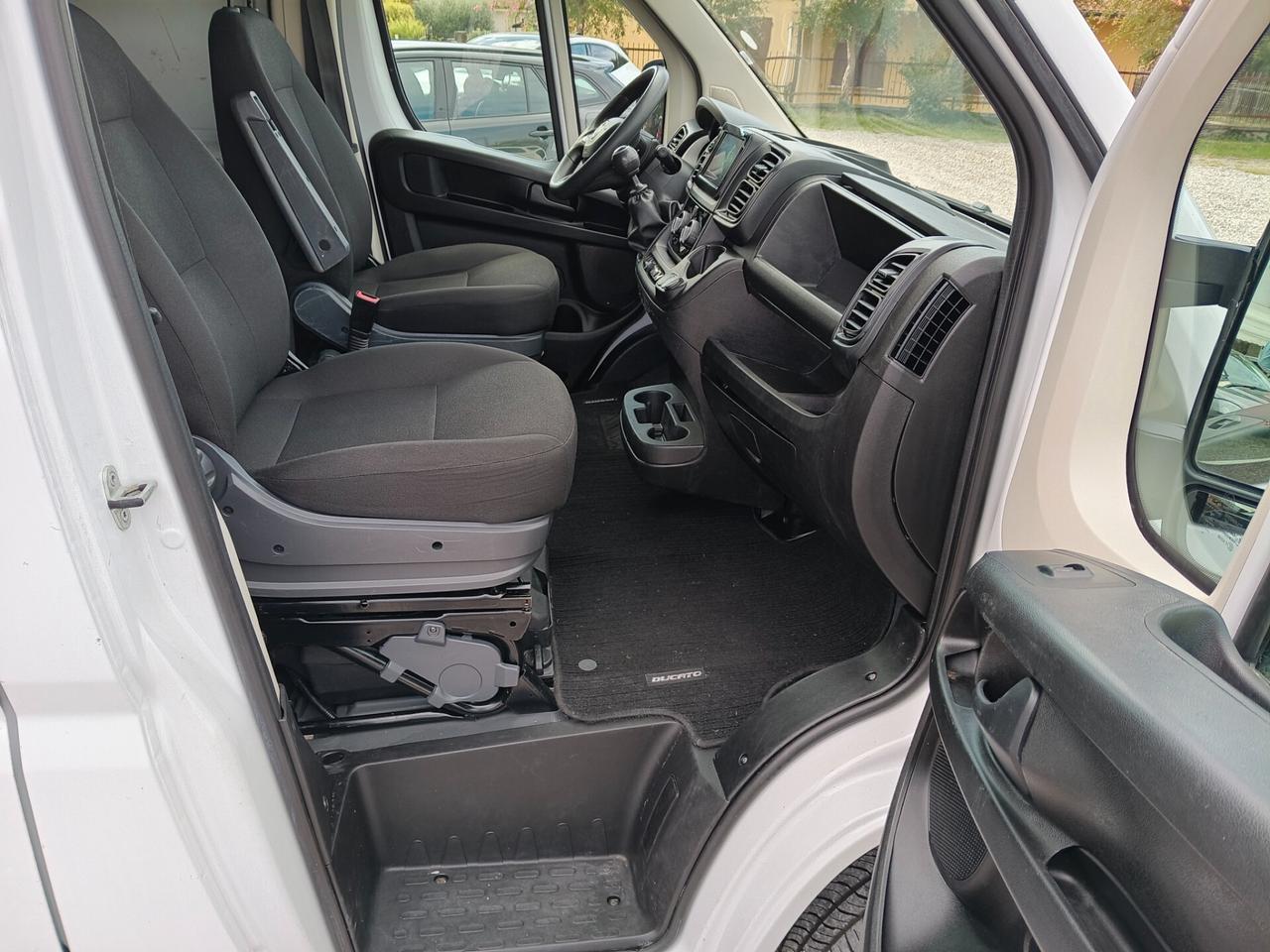 Fiat Ducato 28 CH1 2.2 Mjt 120CV FURGONE 4 PORTE