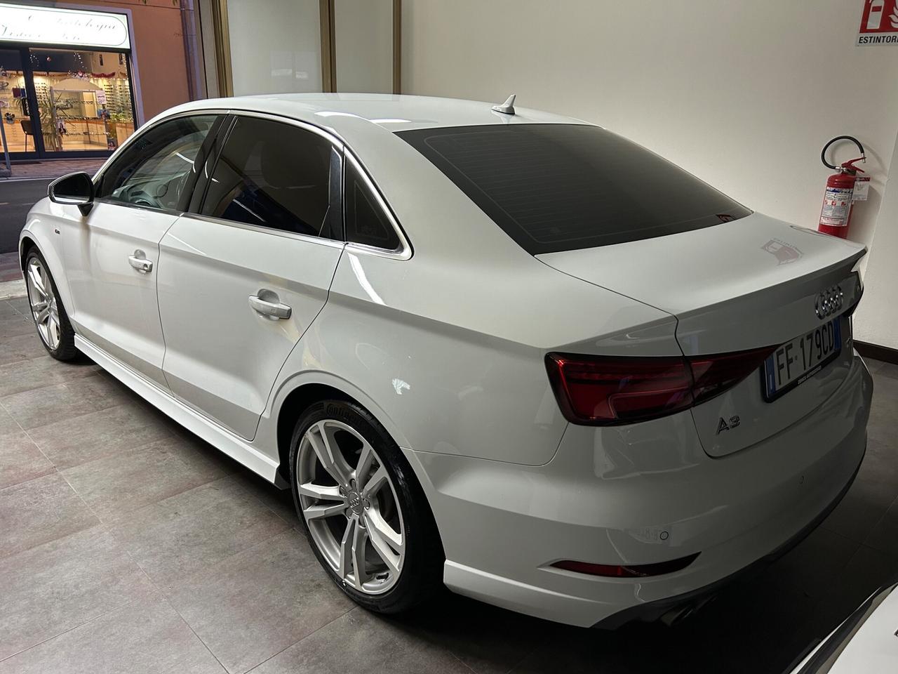 Audi A3 SPB 2.0 TDI Sedan S-Line