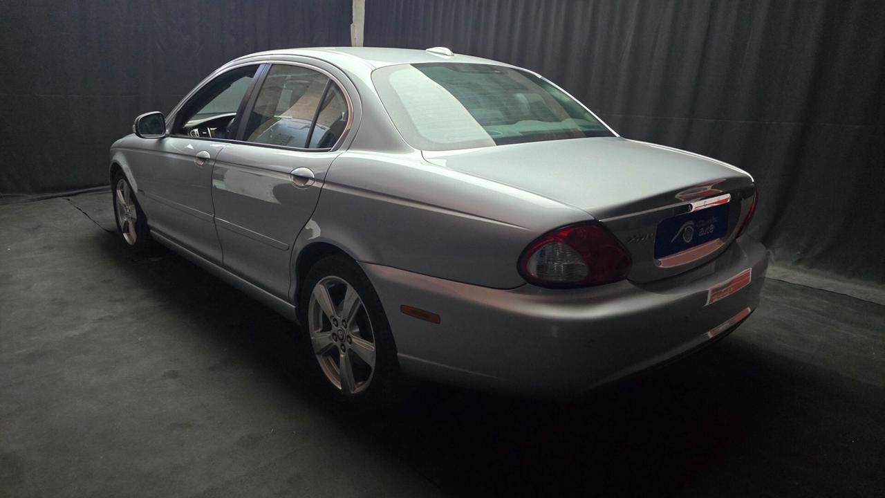Jaguar X-Type 2.2D cat Premium Luxury