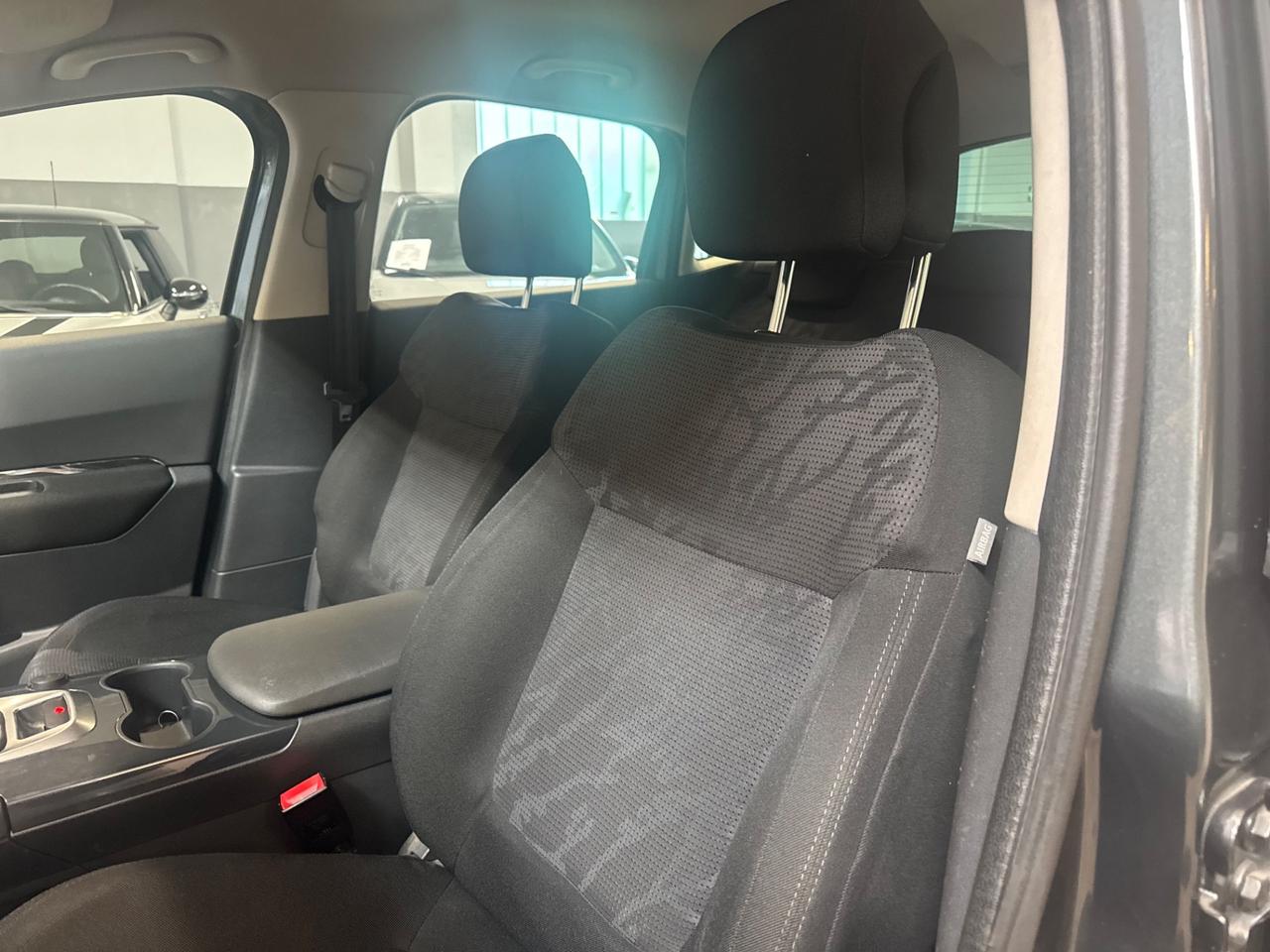 Peugeot 3008 1.6 VTi 120CV Premium