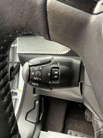 Peugeot 2008 1.5 bluehdi AUTOM. Allure S&S FULL OPT. *Promo Fin