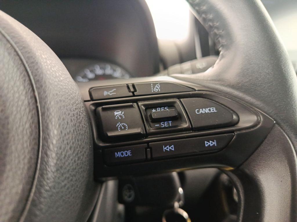 TOYOTA Yaris 4ª serie - Yaris 1.5 Hybrid 5 porte Active