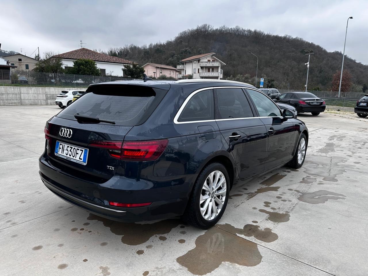 Audi A4 Avant 2.0 TDI 122 CV S tronic