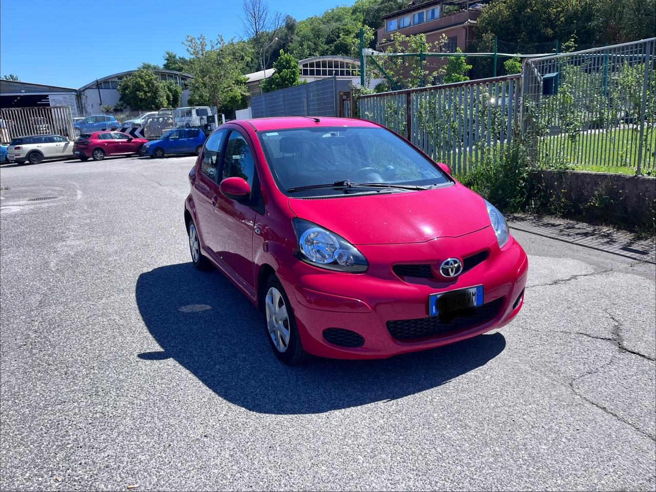 Toyota Aygo 1.0 12V VVT-i 5 porte Sol