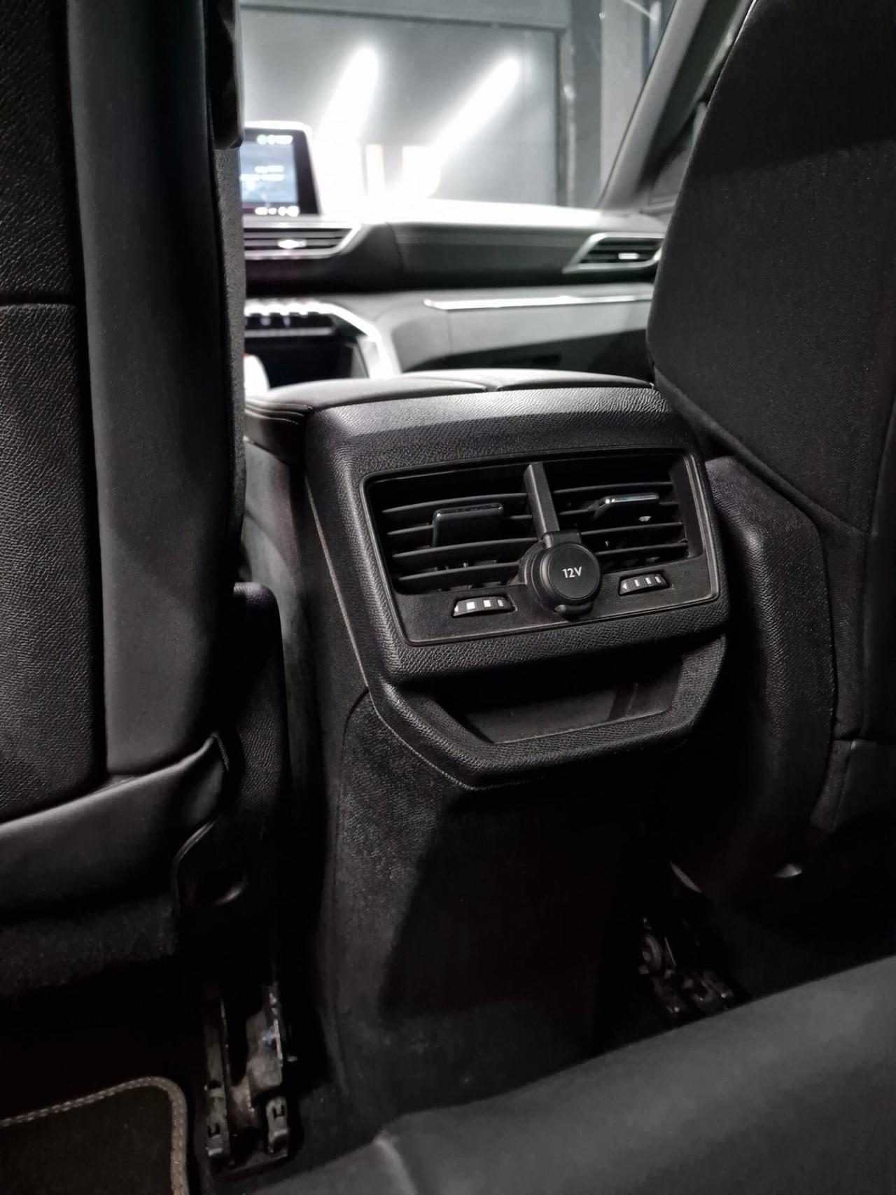 Peugeot 3008 1.5 BlueHDi 130 S&S EAT8 GT Line