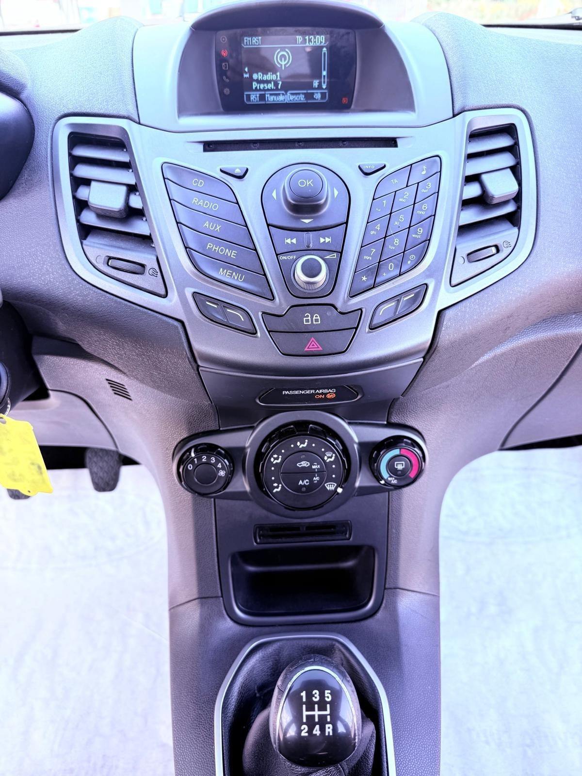 Ford Fiesta 1.4 5p. Bz.- GPL Titanium Ok neopatentati