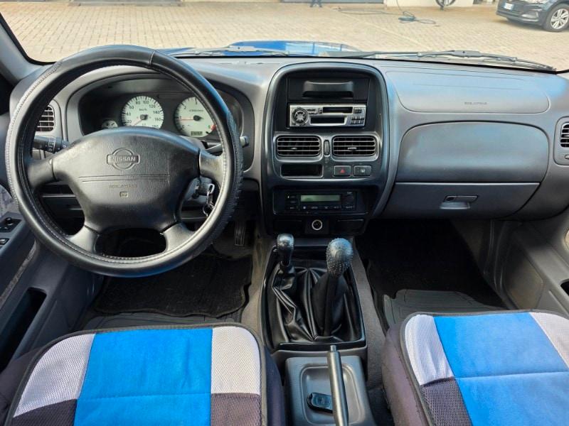 NISSAN Pick-up (2ª s.) Pick-up 2.5 TD 4 porte ...
