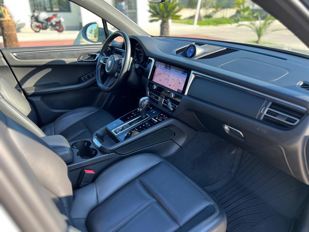 Porsche Macan 2.0 265CV TETTO UNICO PROPRIETARIO IVA ESPOSTA