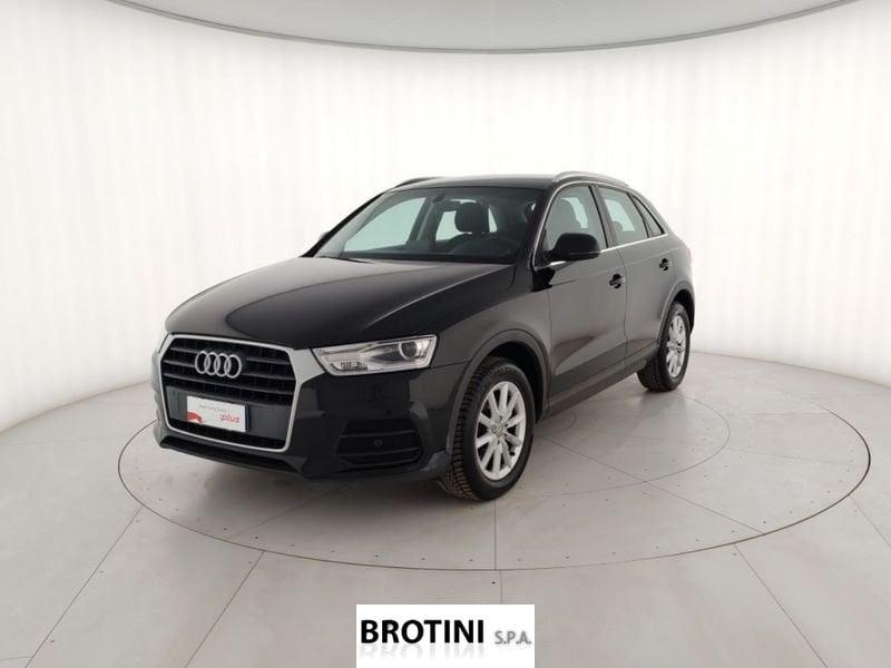 Audi Q3 2.0 TDI 120cv Business