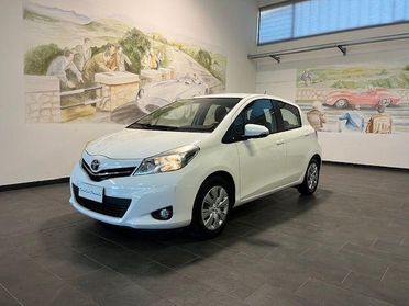 TOYOTA Yaris 1.0 5p. Lounge X NEO-PATENTATI - BLUETOOTH - GARANZIA