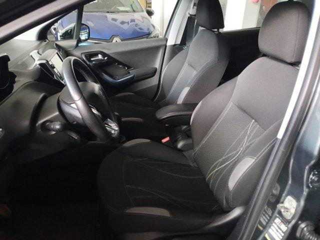 PEUGEOT 208 1.4 8V HDi 68CV 5p. Allure