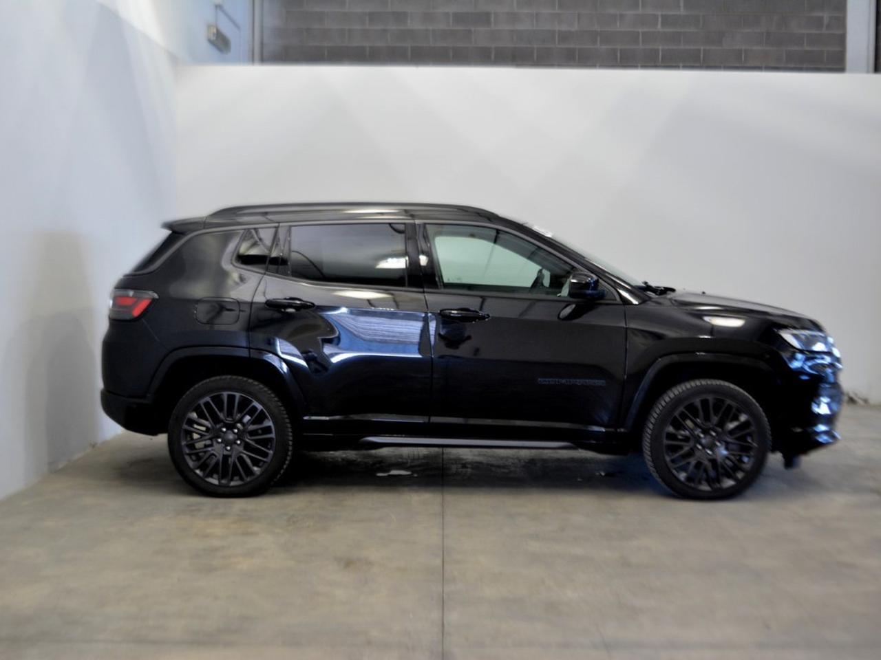 Jeep Compass 1.3 turbo t4 phev s 4xe at6
