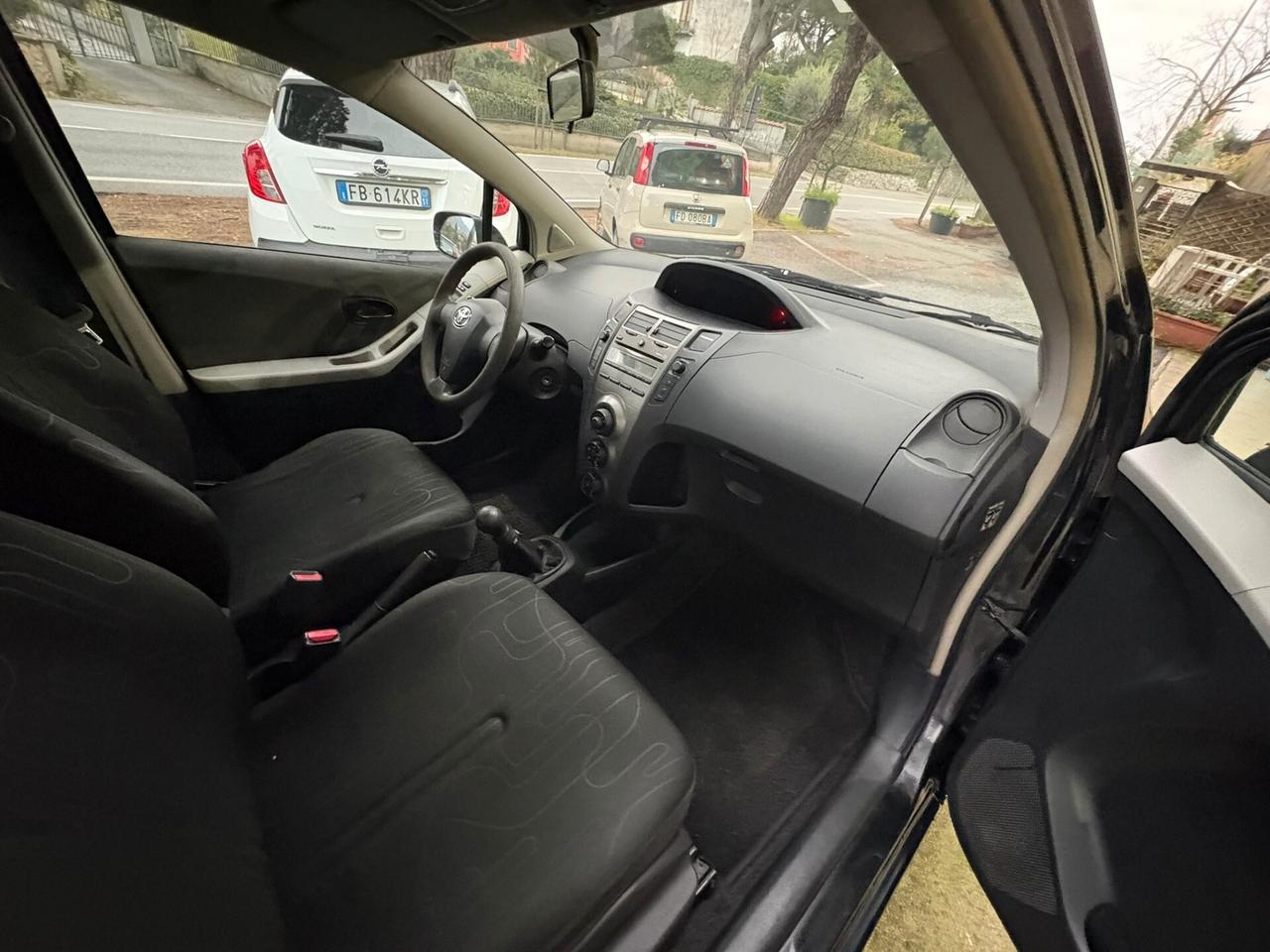 Toyota Yaris 1.0 12 MESI DI GARANZIA !!!!