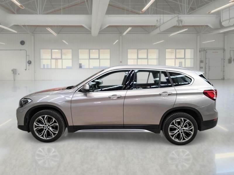 BMW X1 sDrive 18d XLine Plus automatico