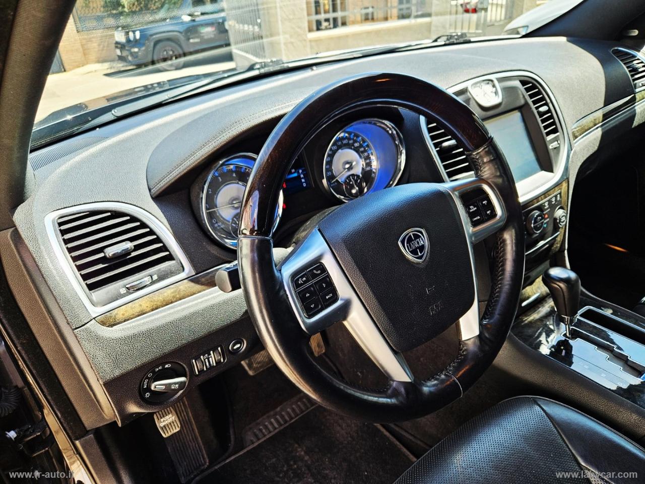 LANCIA Thema 3.0 V6 Mjet II 190 CV Platinum